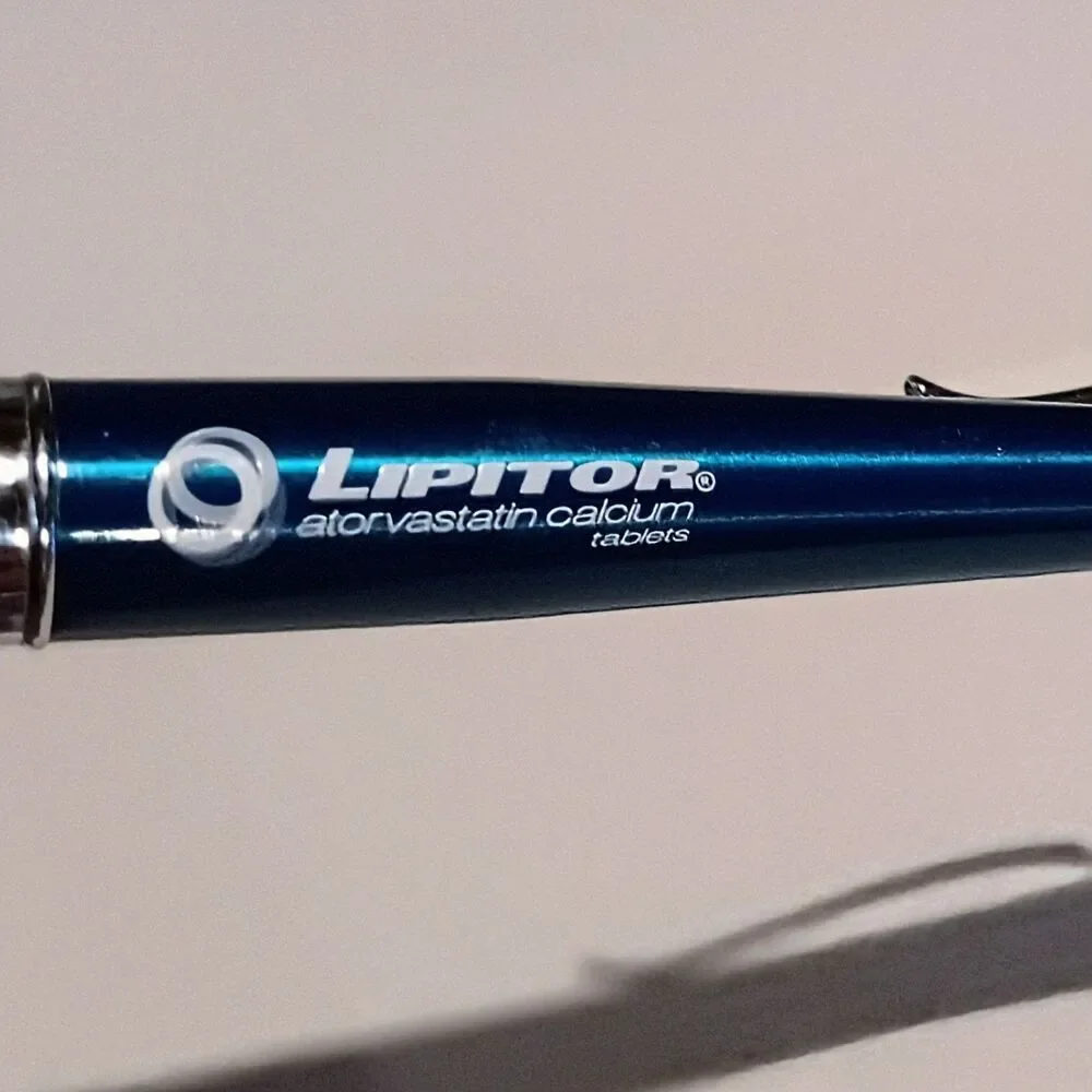 Pharmaceutical  Rep Promo Pens-Lot Of 4-Lipitor-Favmir-Vesicare-Biaxin XL